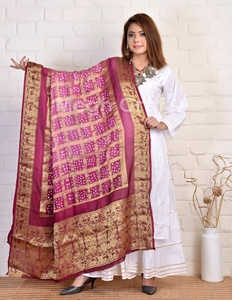 Bandhni Dupatta traditionnel et en soie, serre-tête, teinture par nouage, styliste, haute qualité - Product Image 1