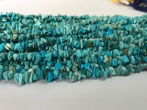 Perles de turquoise naturelle non taillées, copeaux de turquoise - Product Image 4