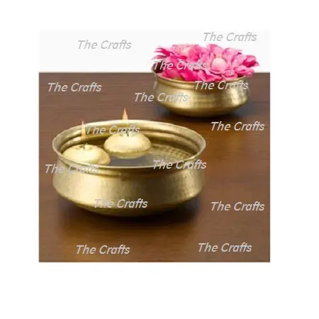 Tealight 및 꽃 장식 용 도매 단단한 황동 Urli 최고 품질의 사용자 정의 크기 Urli와 함께 사용