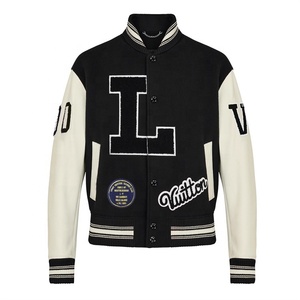 Veste d'université d'hiver personnalisée OEM en chenille avec lettres brodées à col montant réversible, coupe-vent pour femmes - Product Image 1