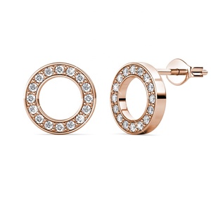 Orecchini minimalisti a forma di cerchio scintillante impreziositi da cristalli <span class=keywords><strong>Swarovski</strong></span> in argento Sterling 925 dasini <span class=keywords><strong>gioielli</strong></span> <span class=keywords><strong>donna</strong></span> - Product Image 1