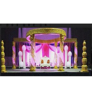 Magnífico Mandap de Cristal para Bodas Indias, Decoración de Ensueño para Bodas, Mandap de Cristal para Ceremonias de Boda del Sur de la India, LONDRES - Product Image 1