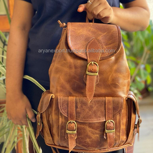 Sacs à dos en cuir véritable faits à la main, style vintage, nouveau design, multi-usages, sacs à dos à poches, vente en gros, produit en vrac - Product Image 4