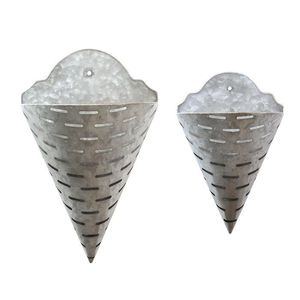 Juego de 2 jardineras de pared de cubo de Oliva de Metal galvanizado, jarrón colgante de estilo de granja para el hogar y el jardín, decoración de pared de Metal rústico - Product Image 1