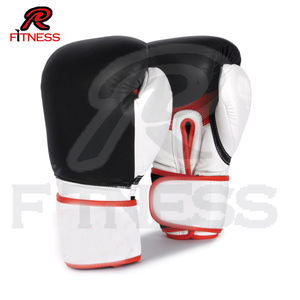 Guantes de Boxeo Profesionales Estilo Superhéroe con Cierre de Gancho y Bucle Antideslizante, Guantes de Entrenamiento de Cuero Personalizables para Uso en Invierno - Product Image 4