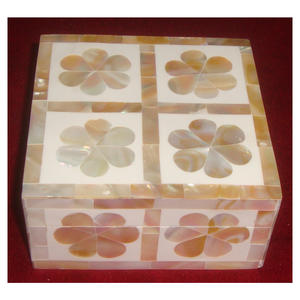 กล่องเครื่องประดับฝังมุกและกระดูกทำมือจากอินเดีย ยอดนิยมจากกาตาร์ ดีไซน์ใหม่ ยี่ห้อ HG รุ่น 28075U - Product Image 1