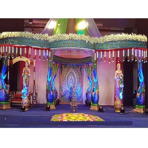 Mandapam de mariage traditionnel telugu à thème paon aux couleurs vibrantes, Mandapam de mariage indien, Scène de mariage Mandapam USA - Product Image 1