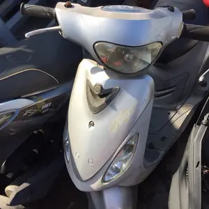Taiwan Menggunakan Sepeda Motor YMT JOG Skuter 100cc Manis