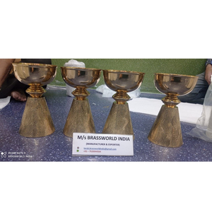 brass leaf bottom engraved big size ciborium church supplies Brassworld India - Product Image 1