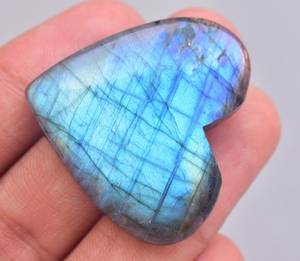 Pierres précieuses naturelles de Labradorite, Flash, pierre précieuse ample en forme de cœur - Product Image 1