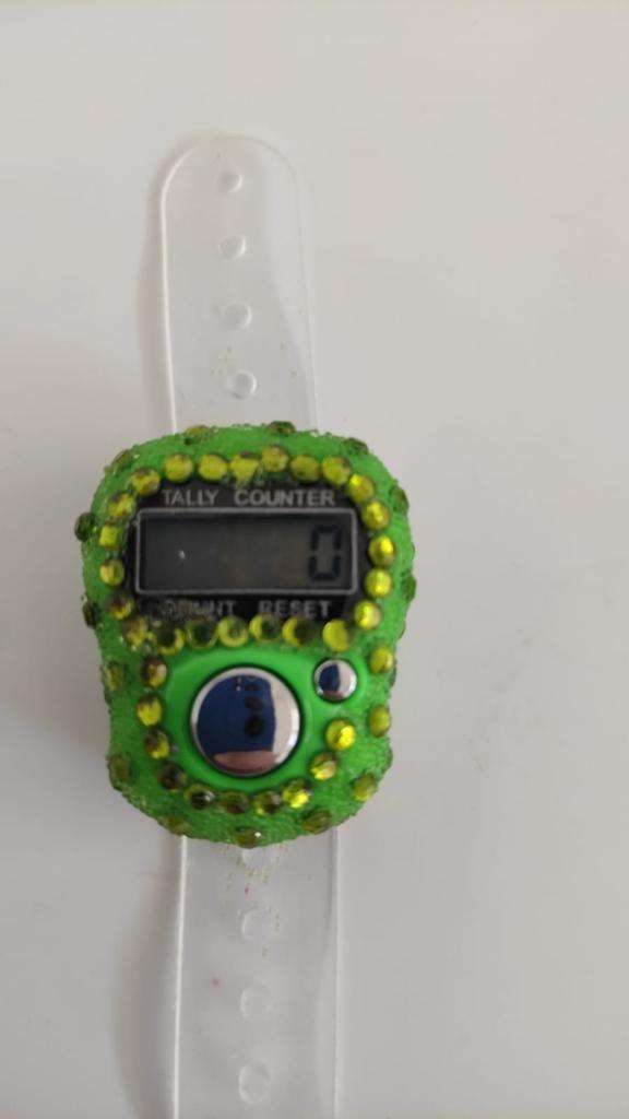 สีเขียว