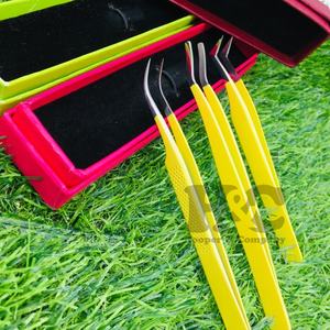 Nouveau Style pince à épiler cils pince à épiler vison jaune acier inoxydable Extension de cils pince à épiler pointe inclinée Logo offre pour la vente en gros - Product Image 6