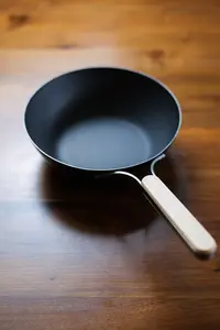 En-012 enzo fer poêle à frire en fer wok 26cm fabriqué au Japon