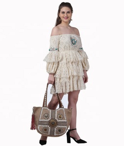 Ivoire Crochet Designer Boho femmes hors épaule robe décontracté Mini robe plage fête porter femme - Product Image 4