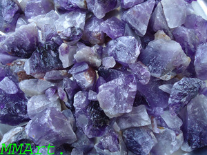 Venta al por Mayor de Virutas de Cristal de Amatista Natural Modernas, Piedras Preciosas Curativas para Decoración del Hogar, Baño y Sala de Estar - Product Image 2