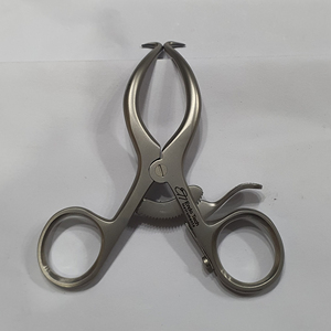 Écarteurs Gelpi 14cm 16cm Instrument chirurgical et vétérinaire orthopédique à retenue automatique 3-1/2" - Product Image 1