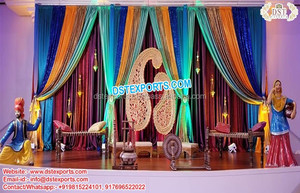 Punjabi Mehndi Setup con estatuas decorativas Punjabi Wedding Village Theme Mehndi Stage Punjabi Wedding Ladies Sangeet Decor Set - Product Image 5