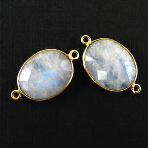 Charme pierre de lune blanche forme ovale lunette taillée à facettes connecteur de pierres précieuses plaqué or connecteurs de bracelet à breloques faits à la main - Product Image 1