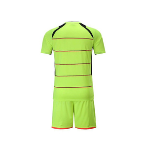 Uniforme de Fútbol Personalizado para Hombre al por Mayor, Sublimación Completa, Precio Económico, Transpirable, de Secado Rápido, Cómodo y de Gran Venta - Product Image 3