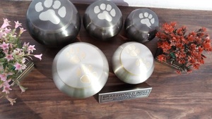 Suministros de cremación para mascotas, diferentes colores de ODYSSEY, urnfunerario, Brassworld, India - Product Image 2