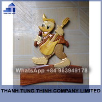 Plaque murale en bois de pin gravée en forme d'animal, art populaire vietnamien, la mieux notée, taille et couleur personnalisables pour la décoration de la maison des enfants