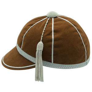 Casquettes personnalisées Honor : Fournisseur de casquettes de sport et d'extérieur durables en velours, ajustables pour toutes les saisons et toutes tailles (y compris grandes tailles) - Product Image 5