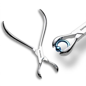 Pinces triangulaires à fentes en acier inoxydable Pennington avec verrouillage coulissant et petite tête ovale pour les salons de maquillage permanent et de tatouage - Product Image 6