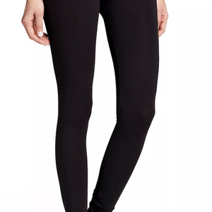 Vêtements de yoga confortables pour femmes, style personnalisé OEM, 100 % polyester / pur coton, selon les exigences et la demande du client. - Product Image 6