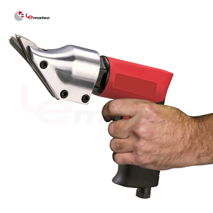 Cisaille pneumatique Lematec Air Shear LE-PS320T pour acier 1,2 mm et aluminium 1,6 mm, poignée pistolet, ciseaux droits, poignée antidérapante - Product Image 3