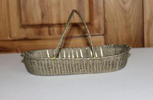 Panier-cadeau artisanal en laiton, forme de plateau, élégant, pour la décoration d'événements, support de toile de fond, décorations de mariage en métal - Product Image 4