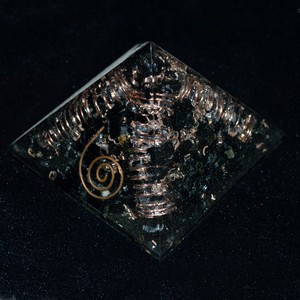 With Good Quality of Black Tourmaline Orgone Pyramids : Black Tourmaline Orgone Pyramids for Sale - Product Image 1