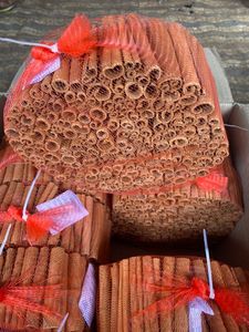 Best <b>Selling</b> And High Quality 100% Natural Vietnam Sticks Cinnamon Cassia / Cinnamon Roll - Product Image 2