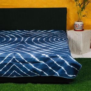 Sábana Ajustable Queen de Algodón 100% Hecha a Mano con Diseño de Plantas Art Deco Azul Kantha Jaipuri, 200 Hilos, para Uso en Hoteles y Hogares - Product Image 1