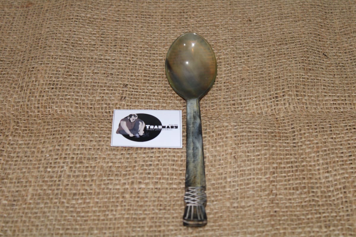 Natural Brown Horn