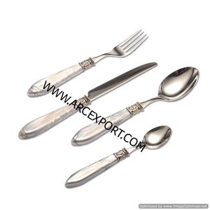 Ensemble de couverts couverts de vaisselle classique pour la meilleure vente ensemble de couverts de décoration de table de mariage et d'événements à un prix abordable - Product Image 1
