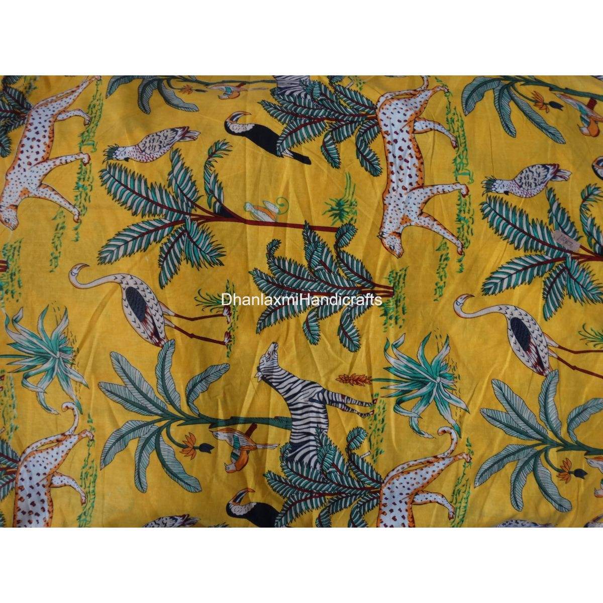 สีเหลือง