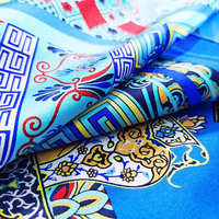 Fabrication en Usine Foulard Carré en Soie Sergée Satin 100% Pure pour Femmes, Impression Numérique, Emballage Personnalisé Style Fille