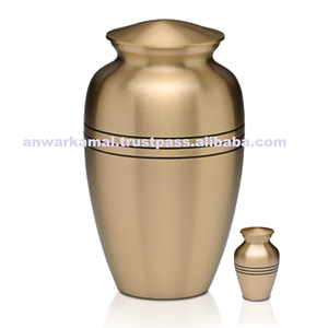 High Quality Most Popular Pet Paws Design Brass Funeral Cremation <b>Urns</b> <b>for</b> Cats and <b>Dogs</b> <b>Ashes</b> - Product Image 3