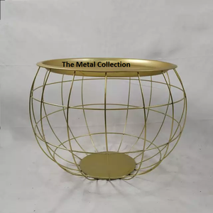 Cesta de almacenamiento decorativa de metal con forma moderna para el hogar, Juego de 3 con chapado en oro para uso en la colada - Product Image 4
