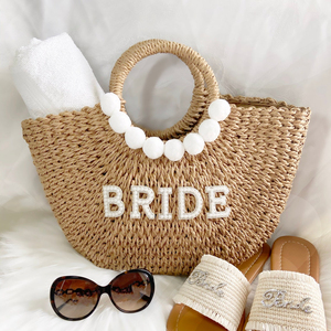 Sac de plage perlé personnalisé pour dames, sac à main de mariée, sac en paille, cadeau pour la mariée, cadeau pour la lune de miel, cadeau pour petite amie - Product Image 1