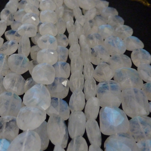 ลูกปัดพลอยมูนสโตนสีรุ้งใหม่สำหรับทำเครื่องประดับ ขนาด 4 มม. 6 มม. 8 มม. 10 มม. คริสตัลลายสีขาวรูปทรงไม่สม่ำเสมอ - Product Image 1