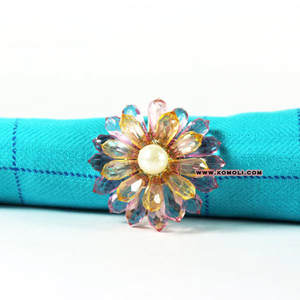 Anneaux de serviette perlés dorés faits à la main décor de table de mariage abordable personnalisé, accessoire de fête élégant, commande en gros disponible - Product Image 6