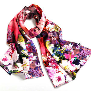 Custom Wholesale Highest Quality Handcrafted Cotton Rayon Beautiful <b>Floral</b> Printed <b>Scarf</b> Shawl Hijab for Women From India. - Product Image 2