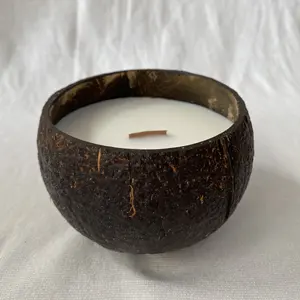 High quality best selling Amazon choice Coconut shell candle bowls with lavender scent