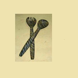 Cuchara de madera de aspecto simple, accesorio decorativo - Product Image 2