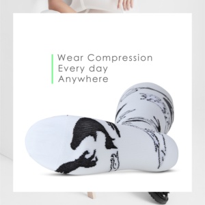 Chaussettes de compression sportives tendance 20-30 mmHg pour les voyages, préviennent l'œdème des jambes et les varices - Product Image 5