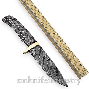 Lame vierge en acier de damas forgé à la main, pour l'industrie des couteaux Sm, 9.00 pouces, avec traversin en laiton (smk1985) - Product Image 4