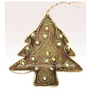 Adorno Navideño de Árbol con Bordado Zari Indio - Product Image 1