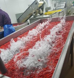 Poivron rouge long surgelé IQF cultivé en serre au Vietnam, super piquant et épicé, qualité supérieure, taille 4 cm à 6 cm, prix raisonnable - Product Image 2