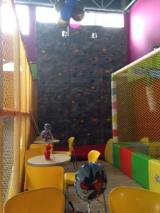 Trampolín de fibra de vidrio de roca de PVC de calidad internacional, efecto de roca Real único, diversión para niños en interiores/exteriores para educación - Product Image 4